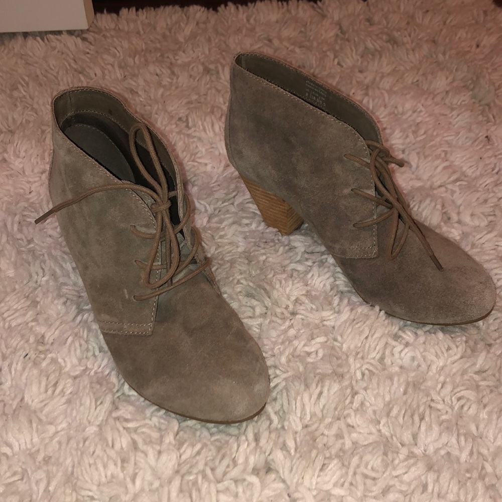 ALDO Tan suede lace up booties